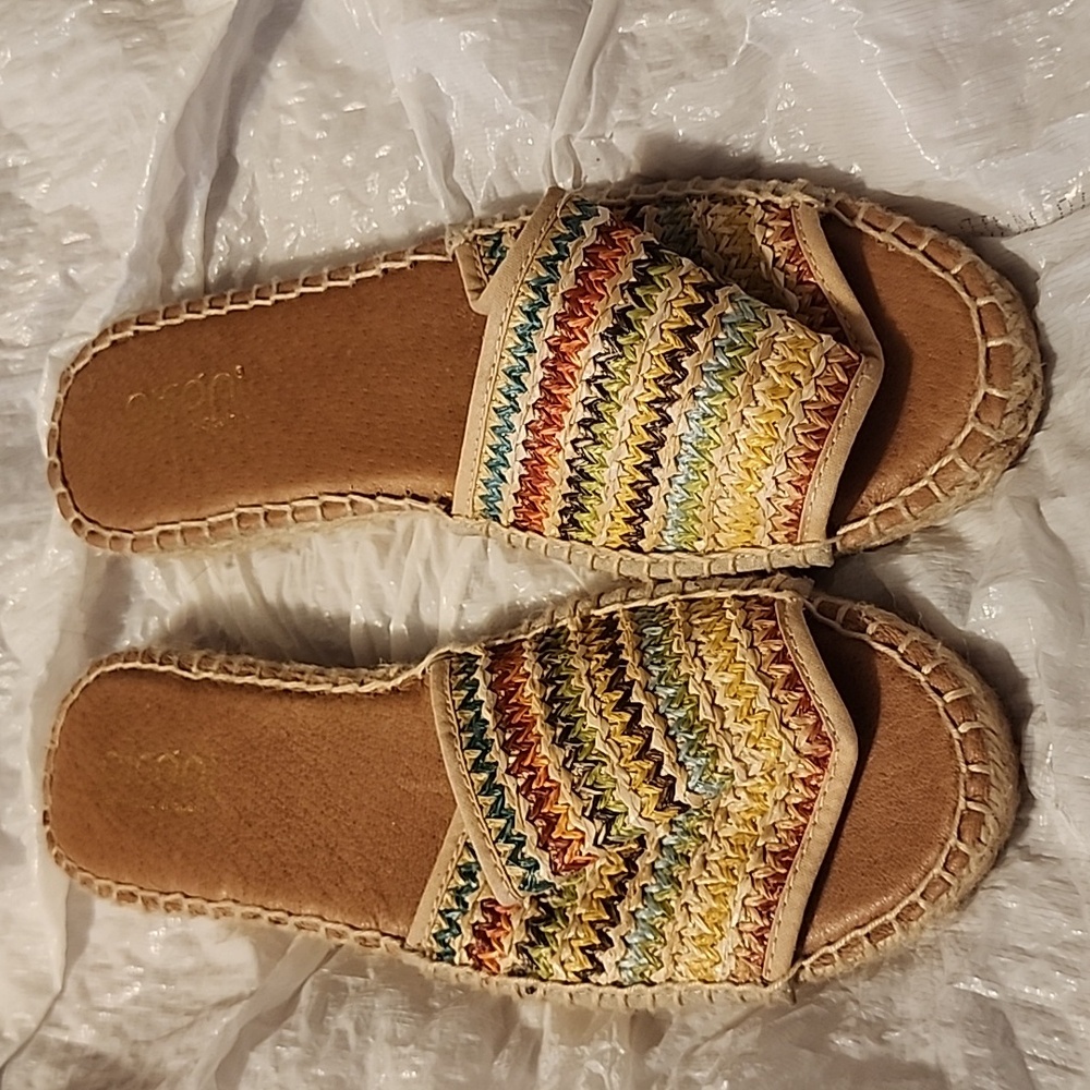 PICON SLIP ON ESPADRILLS